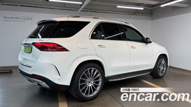 Mercedes-Benz GLE-Class 2025 — Фото 2/20