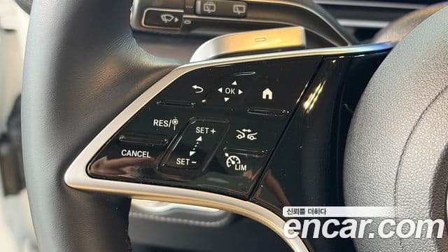 Mercedes-Benz GLE-Class 2025 — Фото 18/20