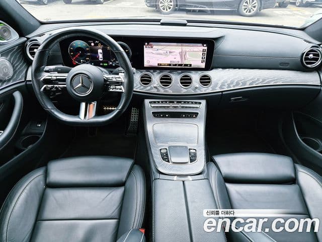 Mercedes-Benz E-Class 2020 — Фото 6/20