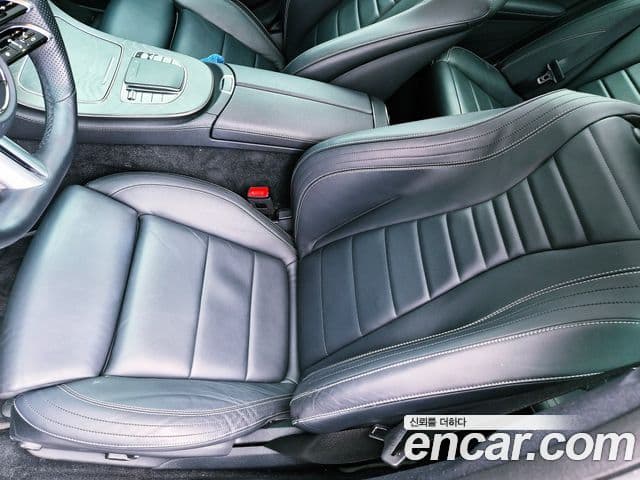 Mercedes-Benz E-Class 2020 — Фото 12/20