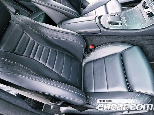 Mercedes-Benz E-Class 2020 — Фото 13/20
