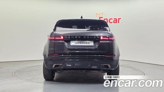 Land Rover Range Rover Evoque 2025 — ფოტო 7/20