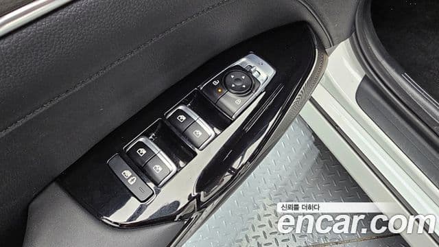 Kia K5 2024 — Şəkil 16/20