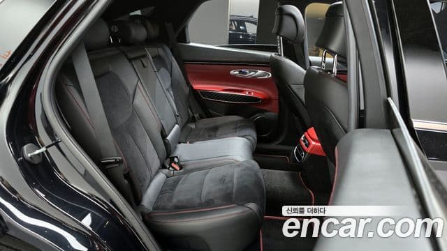 Genesis GV70 2021 — ფოტო 1/32