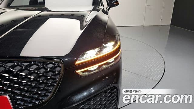 Genesis GV70 2021 — ფოტო 5/32