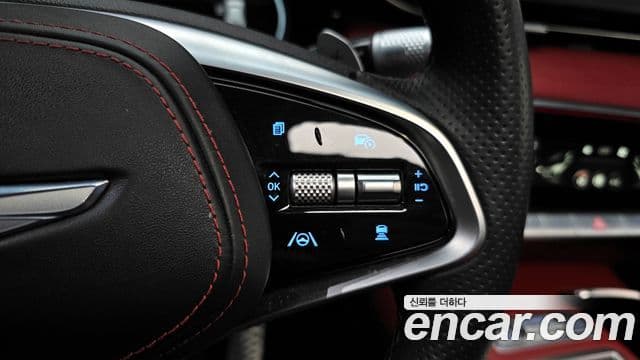 Genesis GV70 2021 — ფოტო 10/32
