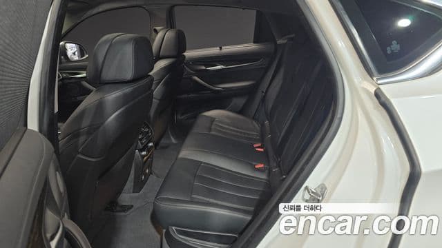 BMW X6 2019 — Şəkil 11/20