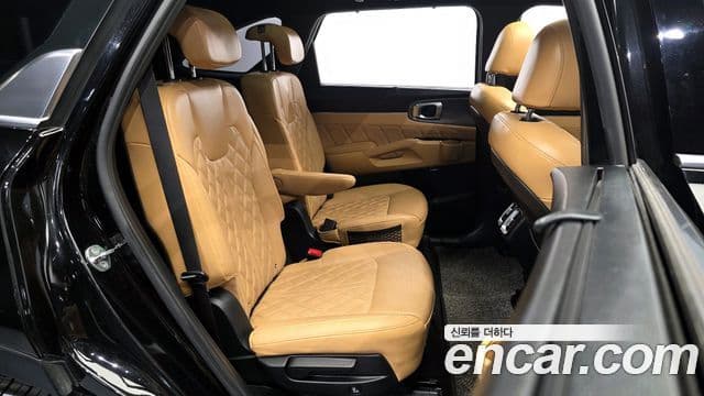 Kia Sorento 2021 — ფოტო 11/20