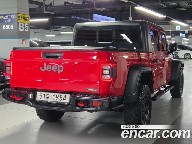 Jeep Gladiator 2021 — Photo 14/20