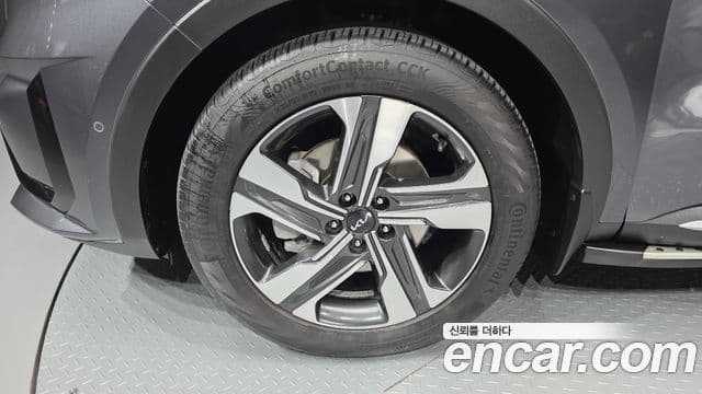 Kia Sorento 2022 — фото 5 из 20