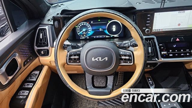 Kia Sorento 2022 — ფოტო 13/20