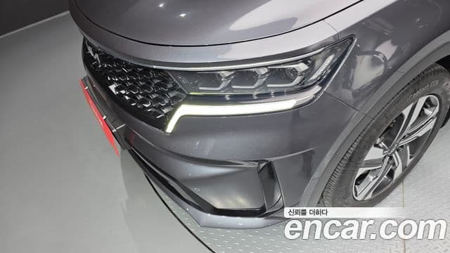 Kia Sorento 2022 — Photo 7/31