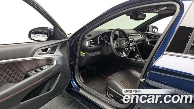 Genesis G70 2020 — Photo 6/20