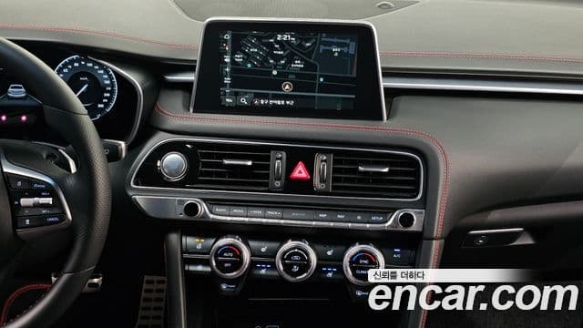 Genesis G70 2020 — Photo 17/20
