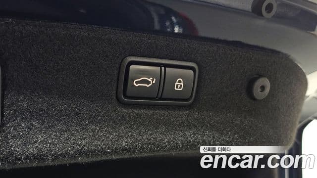 Genesis G70 2020 — Photo 14/20