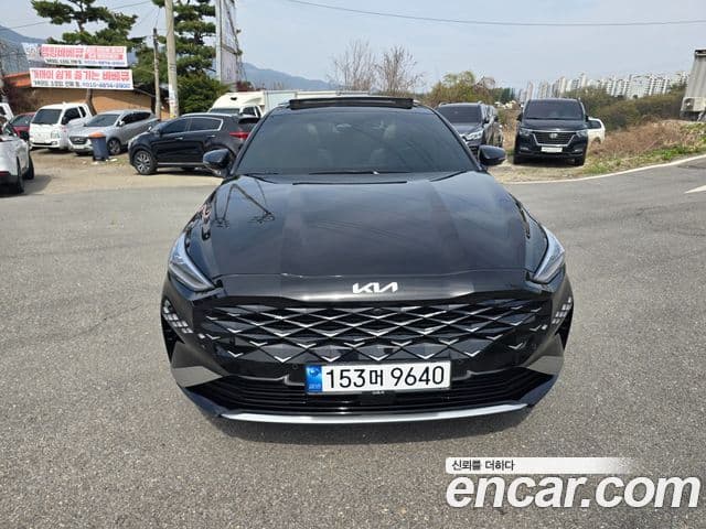 Kia K8 2023 — Şəkil 2/20