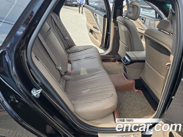 Kia K8 2023 — Şəkil 12/20
