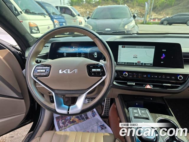 Kia K8 2023 — Şəkil 18/20