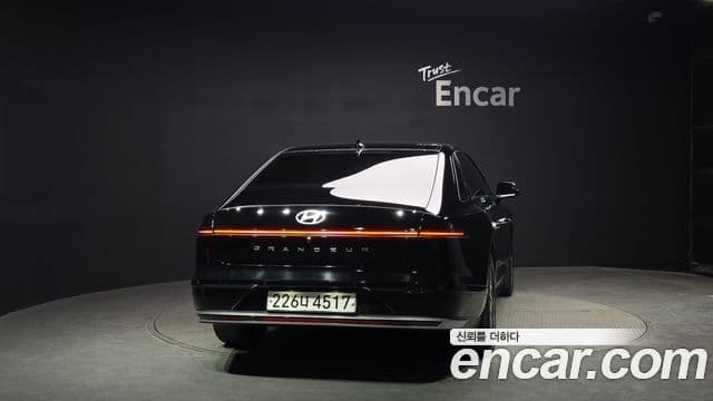 Hyundai Grandeur 2023 — Şəkil 4/20