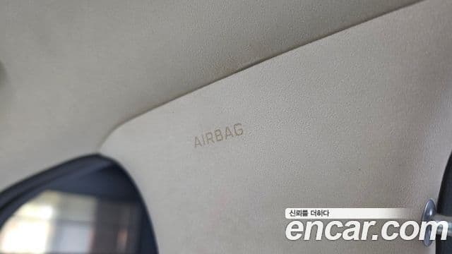 Genesis GV80 2021 — ფოტო 31/35