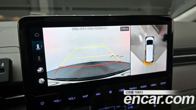 Hyundai Staria 2021 — ფოტო 15/20