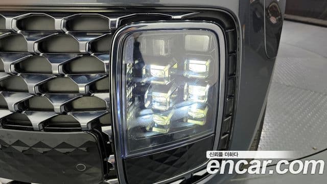 Hyundai Staria 2021 — Photo 19/34