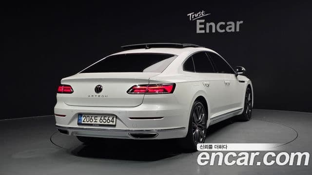 Volkswagen Arteon 2022 — ფოტო 2/20