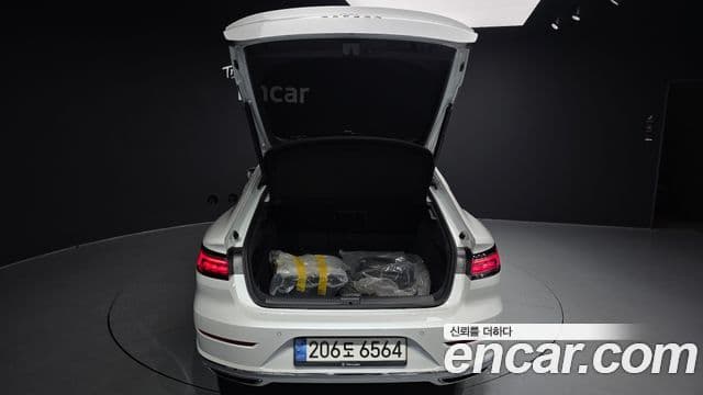 Volkswagen Arteon 2022 — ფოტო 20/20