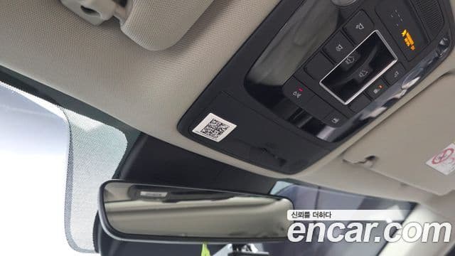 Kia Carnival 2021 — ფოტო 20/20