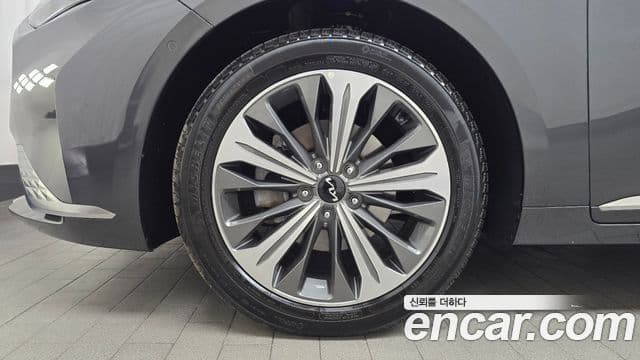 Kia K8 2024 — ფოტო 5/20
