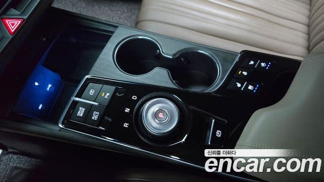 Kia K8 2024 — ფოტო 9/20