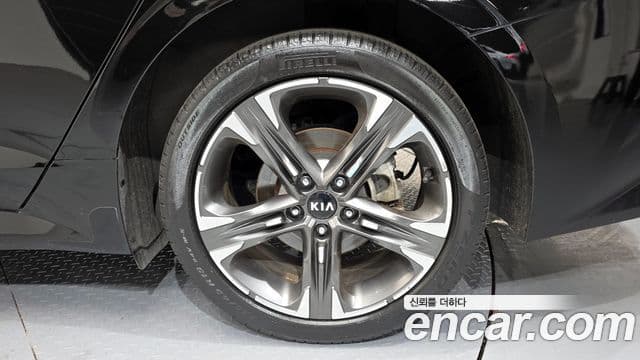 Kia K5 2020 — Şəkil 7/30
