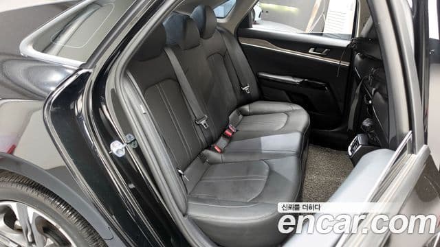 Kia K5 2020 — Şəkil 10/30