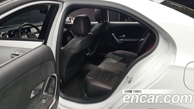 Mercedes-Benz A-Class 2021 — Şəkil 12/20