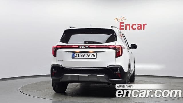 Kia Seltos 2023 — Şəkil 4/20