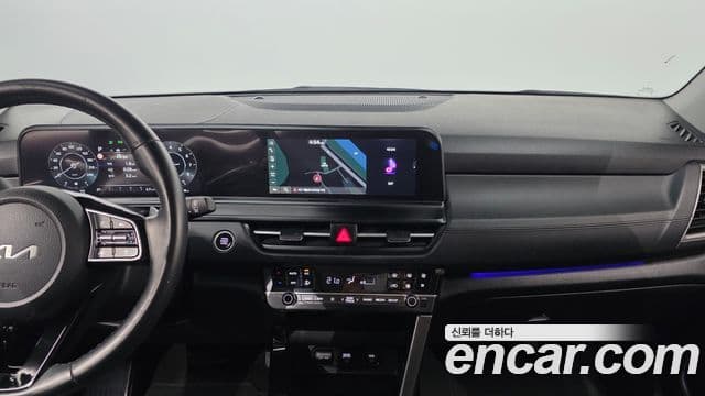 Kia Seltos 2023 — Şəkil 16/20