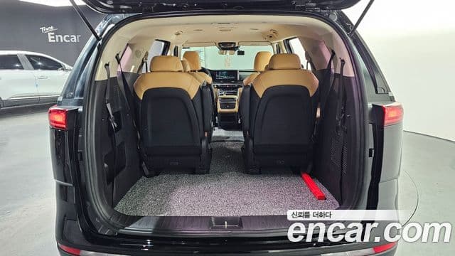 Kia Carnival 2021 — Фото 20/20
