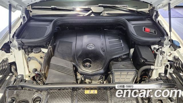 Mercedes-Benz GLE-Class 2022 — ფოტო 18/19