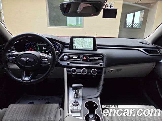 Genesis G70 2019 — ფოტო 8/20