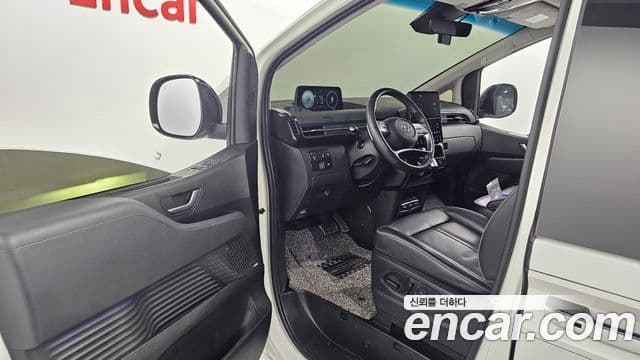 Hyundai Staria 2022 — Şəkil 10/20