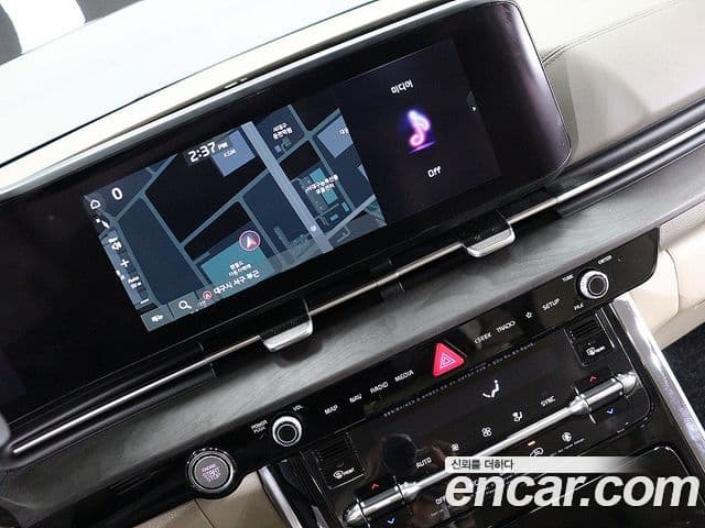 Kia Carnival 2021 — Şəkil 10/20