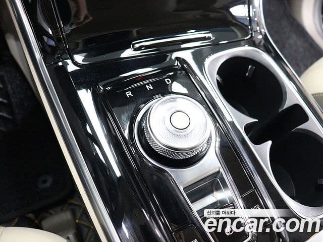 Kia Carnival 2021 — Şəkil 6/20