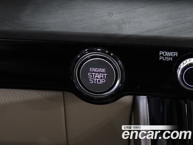 Kia Carnival 2021 — Şəkil 11/20