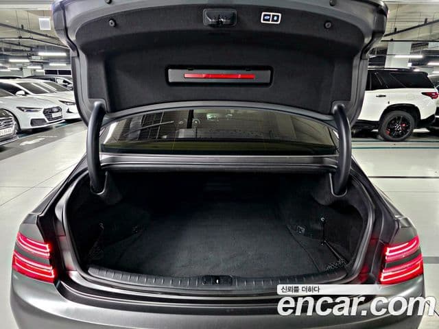 Genesis Electrified G80 2022 — Şəkil 5/20