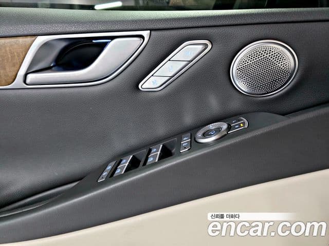 Genesis Electrified G80 2022 — Şəkil 13/20