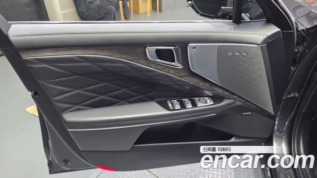 Kia K8 2021 — Photo 4/30