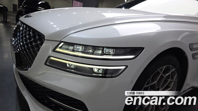 Genesis G80 2021 — Photo 6/34