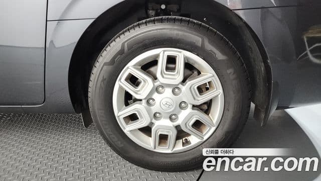 Hyundai Staria 2023 — Şəkil 3/32
