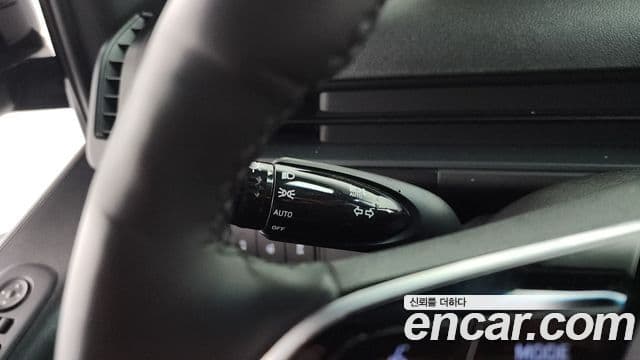 Hyundai Staria 2023 — Şəkil 4/32