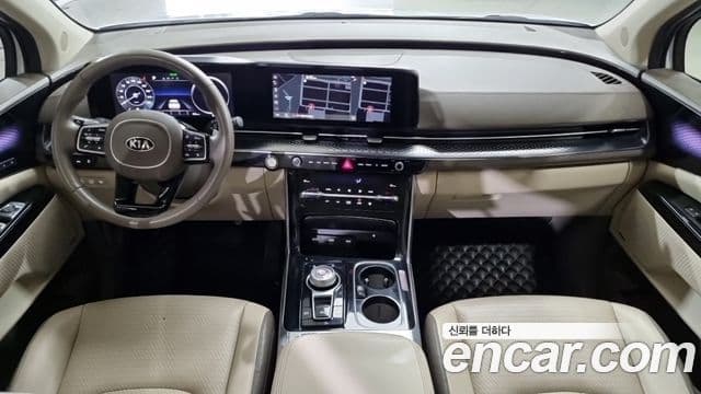 Kia Carnival 2021 — Şəkil 10/18